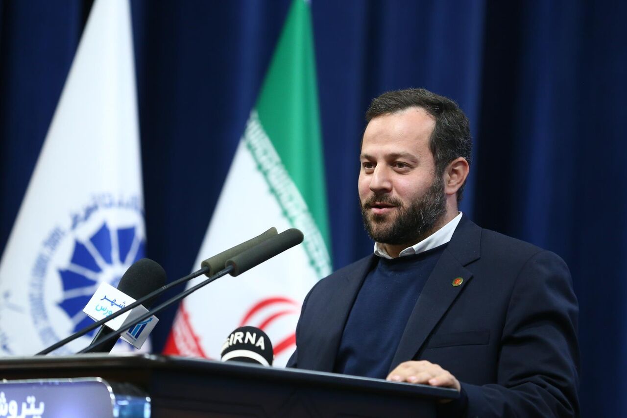 مردم ترجیح می دهند که خودروهای غیرچینی در سامانه واردات انتخاب کنند/ ثبت نام جدید خودروهای وارداتی به زودی آغاز می شود مردم ترجیح می دهند که خودروهای غیرچینی در سامانه واردات انتخاب کنند/ ثبت نام جدید خودروهای وارداتی به زودی آغاز می شود