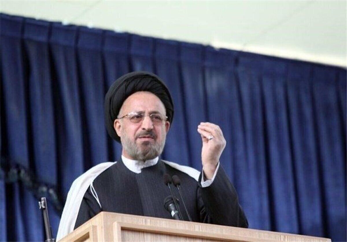 امام جمعه موقت شیراز: اگر عده اندکی نیز با چهرههایی ناشایست در جامعه حاضر میشوند راه حل دارد امام جمعه موقت شیراز: اگر عده اندکی نیز با چهرههایی ناشایست در جامعه حاضر میشوند راه حل دارد