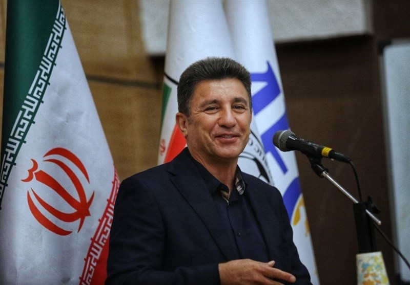 قلعهنویی در تیم ملی میماند قلعهنویی در تیم ملی میماند