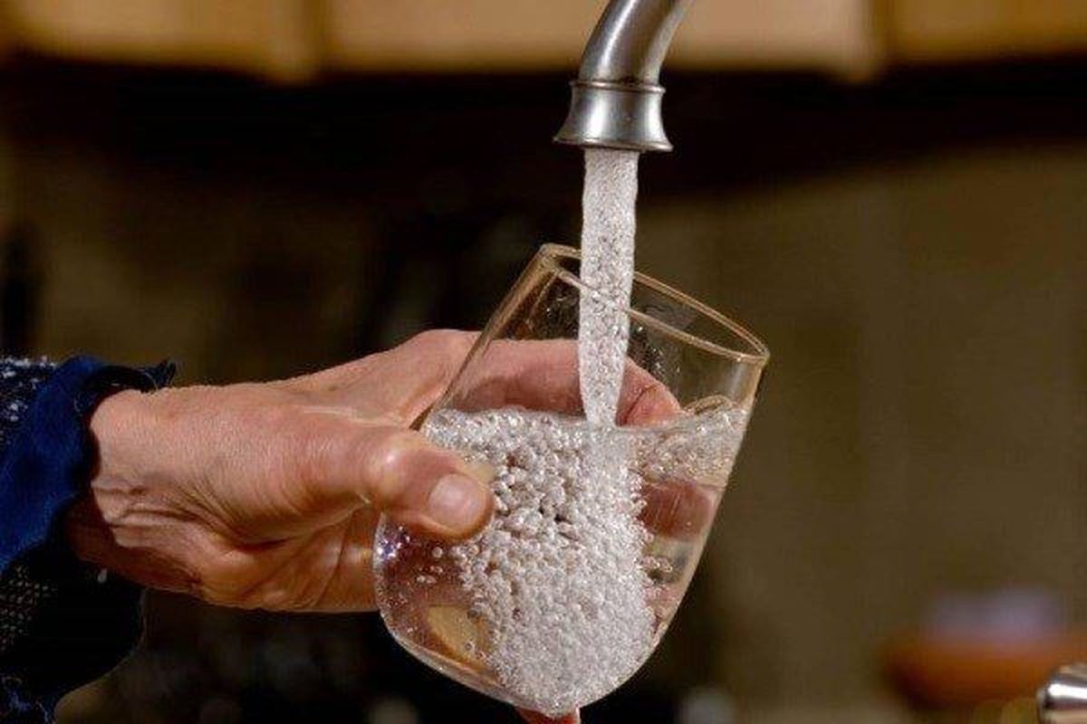 ۸۰ درصد آب شرب تهران تبدیل به فاضلاب میشود! ۸۰ درصد آب شرب تهران تبدیل به فاضلاب میشود!