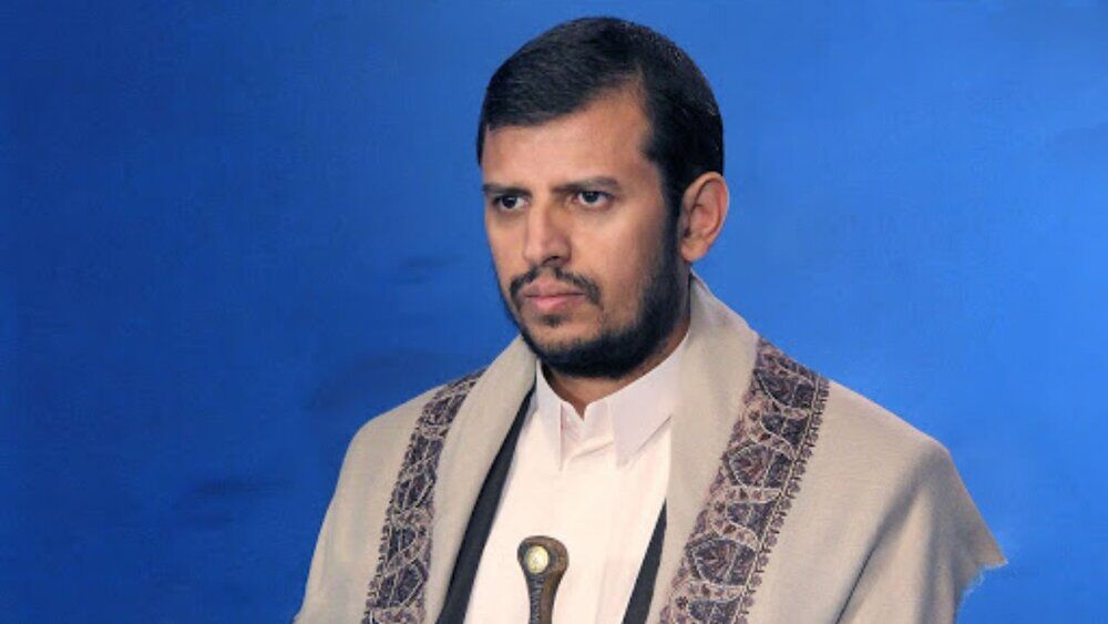 الحوثی : برنامه اسرائیل، آمریکا و انگلیس پایان مساله فلسطین است الحوثی : برنامه اسرائیل، آمریکا و انگلیس پایان مساله فلسطین است