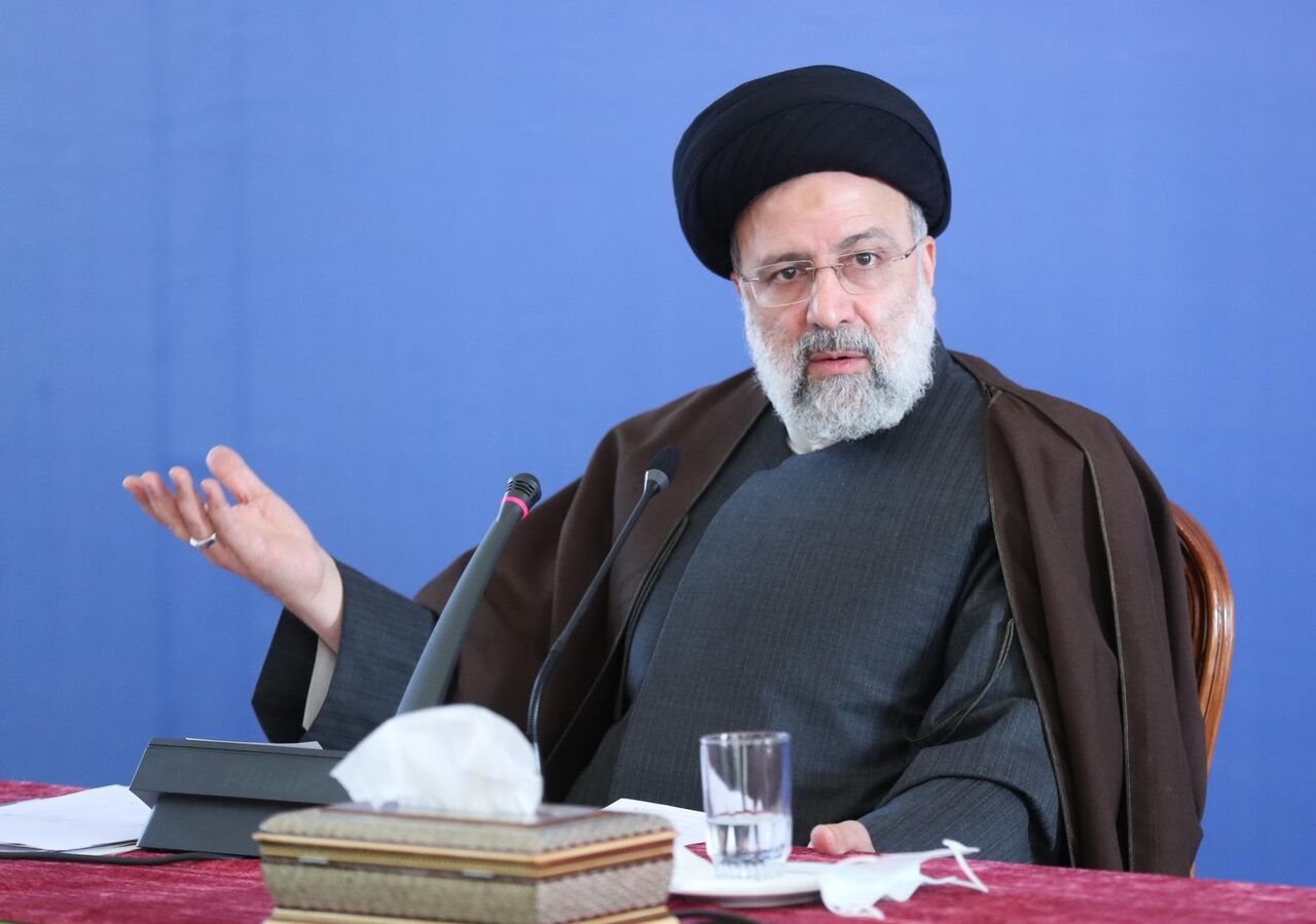 رییسی: برای گسترش روابط اقتصادی با همه جمهوریهای ذیل فدراسیون روسیه آمادگی کامل داریم رییسی: برای گسترش روابط اقتصادی با همه جمهوریهای ذیل فدراسیون روسیه آمادگی کامل داریم