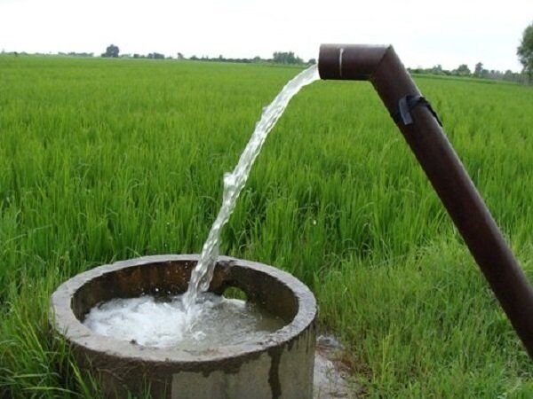 از چاههای آب عوارض گرفته میشود از چاههای آب عوارض گرفته میشود