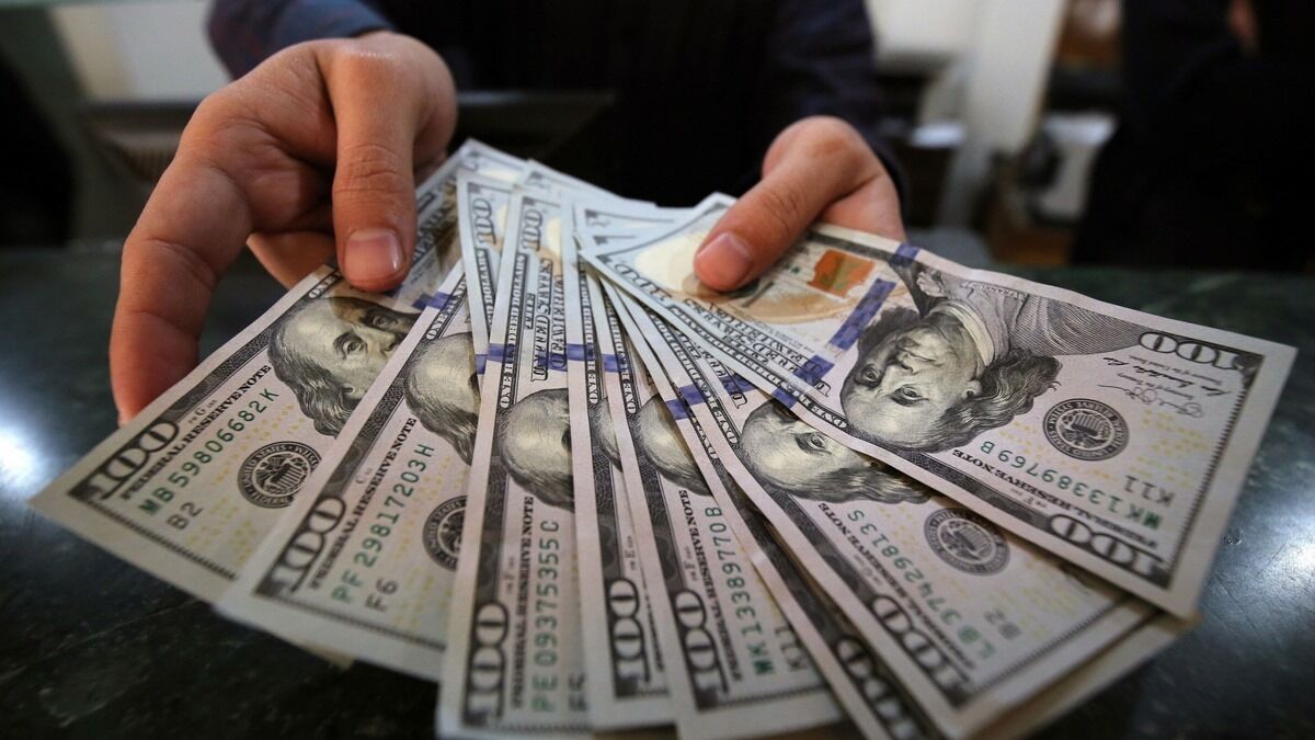 کاهش قیمت دلار در راه است کاهش قیمت دلار در راه است