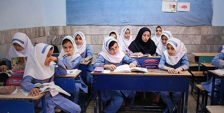سن معلم شدن چقدر است؟ سن معلم شدن چقدر است؟