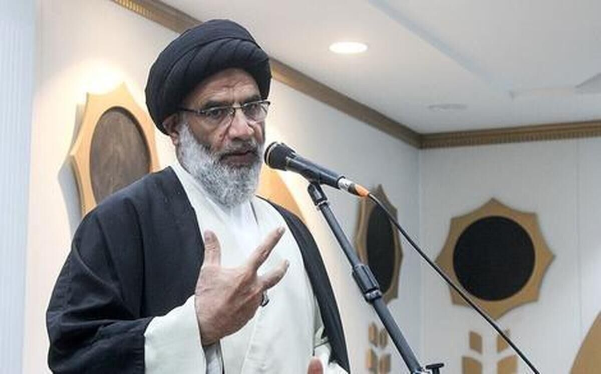 امام جمعه اهواز: مردم با گرانی کنار میآیند اما با گرانفروشی نه! امام جمعه اهواز: مردم با گرانی کنار میآیند اما با گرانفروشی نه!