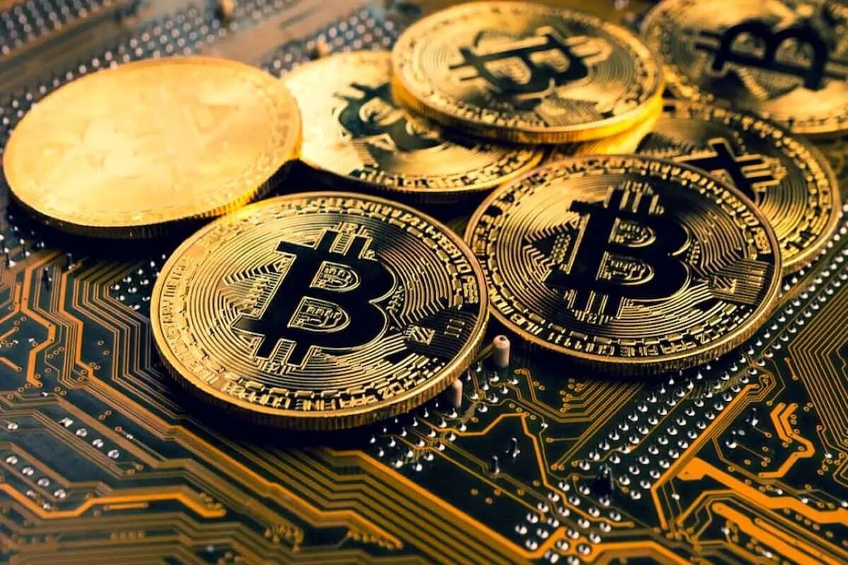 پیشبینی آرتور هیز از افزایش تورم و سقوط بیتکوین تا ۳۰هزار دلار پیشبینی آرتور هیز از افزایش تورم و سقوط بیتکوین تا ۳۰هزار دلار