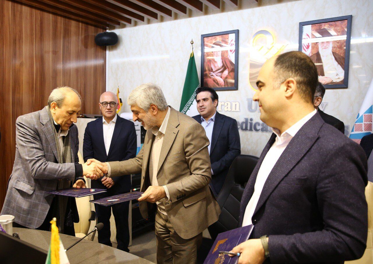 گروه کوبل با دانشگاه علوم پزشکی ایران تفاهمنامه علمی و تحقیقاتی امضا کرد گروه کوبل با دانشگاه علوم پزشکی ایران تفاهمنامه علمی و تحقیقاتی امضا کرد