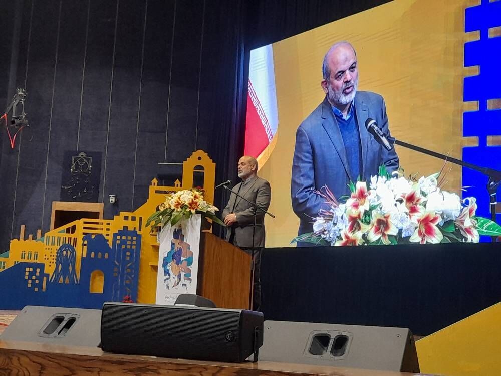 وزیر کشور: چیدمان شهری باید نشانگر اصالت ساکنان آن باشد وزیر کشور: چیدمان شهری باید نشانگر اصالت ساکنان آن باشد