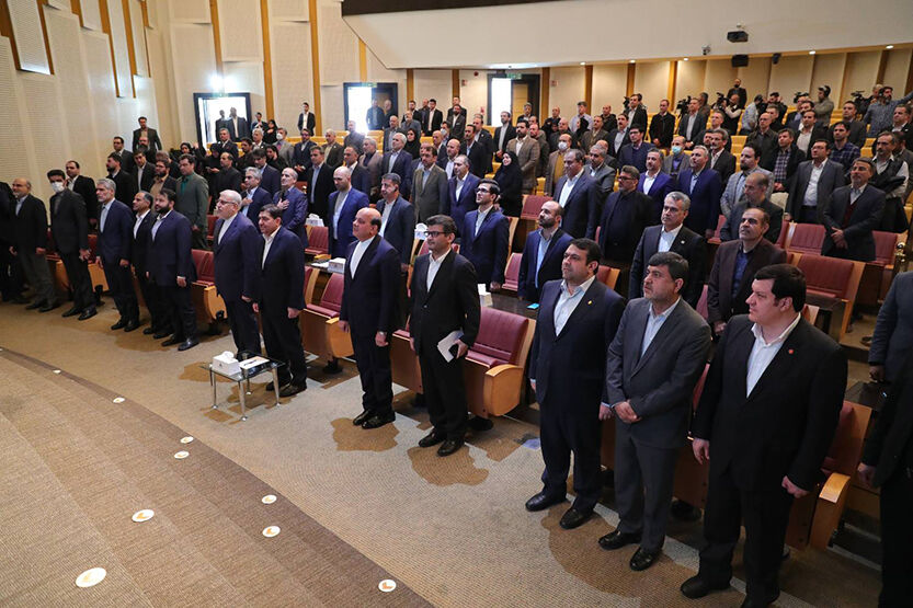 مشارکت بانک ملی ایران در بزرگترین قرارداد نفتی تاریخ ایران مشارکت بانک ملی ایران در بزرگترین قرارداد نفتی تاریخ ایران