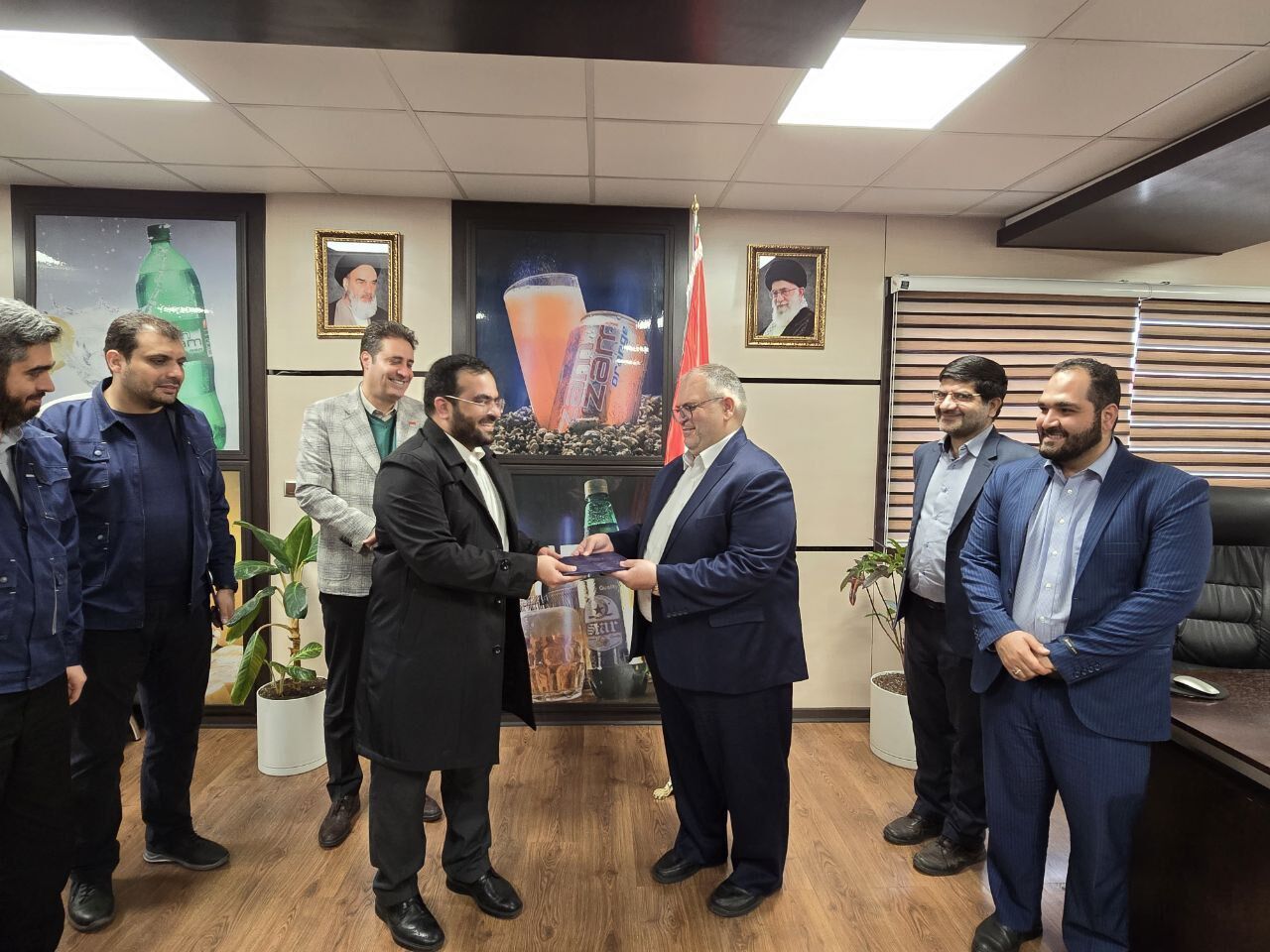 معرفی مدیر عامل جدید زمزم تهران معرفی مدیر عامل جدید زمزم تهران