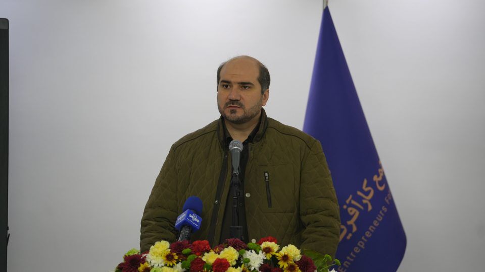 آمادگی دولت برای جلسات مستمر و منظم با کارآفرینان آمادگی دولت برای جلسات مستمر و منظم با کارآفرینان