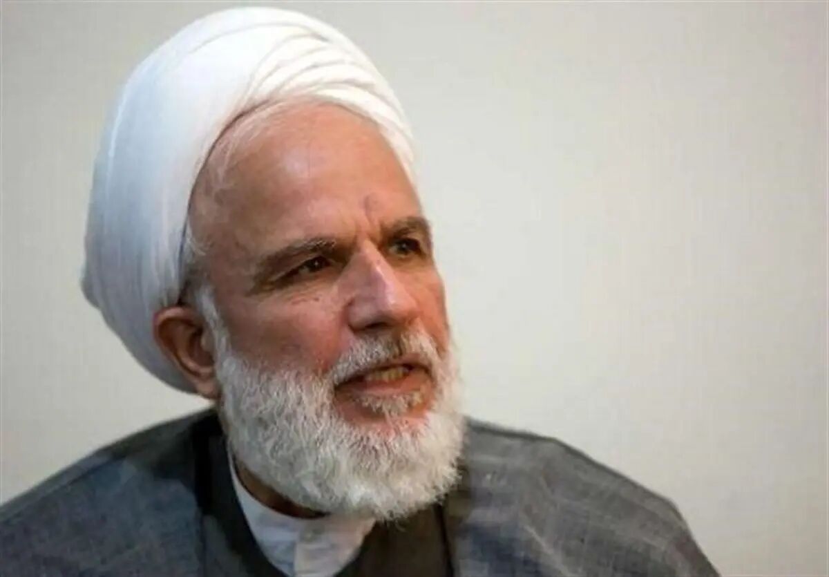 مخالفت آیتالله خامنهای با بررسی پرونده فرزندش در کمیته ۳ نفره خبرگان رهبری مخالفت آیتالله خامنهای با بررسی پرونده فرزندش در کمیته ۳ نفره خبرگان رهبری