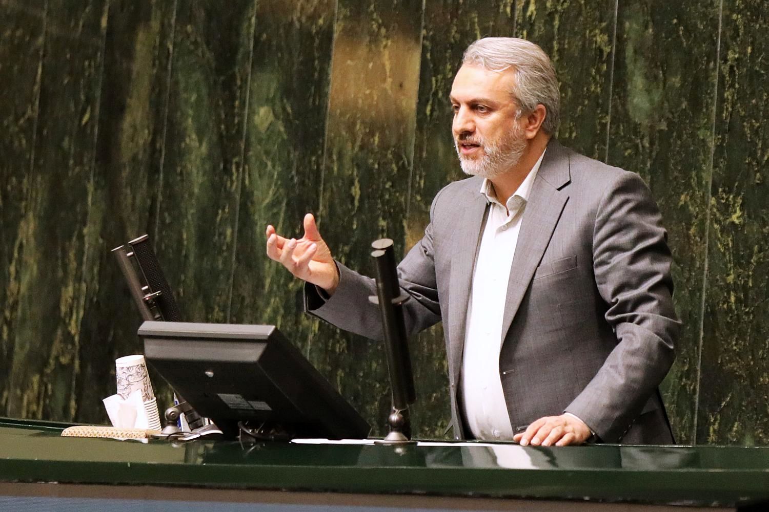 فاطمیامین: بنده به عنوان وزیر یک تندر ۹۰ مدل ۸۹ دارم/ بنده هم به قیمت خودرو منتقد هستم فاطمیامین: بنده به عنوان وزیر یک تندر ۹۰ مدل ۸۹ دارم/ بنده هم به قیمت خودرو منتقد هستم