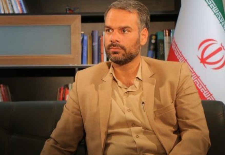 با حضور آقای مخبر در دولت تغییر نگاه در اقتصاد کشور خیلی ضعیف است / فاطمی امین آدم خوبی است، اما شجاعت برخورد با مافیا را نداشت با حضور آقای مخبر در دولت تغییر نگاه در اقتصاد کشور خیلی ضعیف است / فاطمی امین آدم خوبی است، اما شجاعت برخورد با مافیا را نداشت