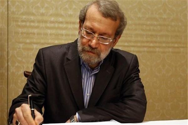 علی لاریجانی برای کاندیداتوری بیانیه داد علی لاریجانی برای کاندیداتوری بیانیه داد