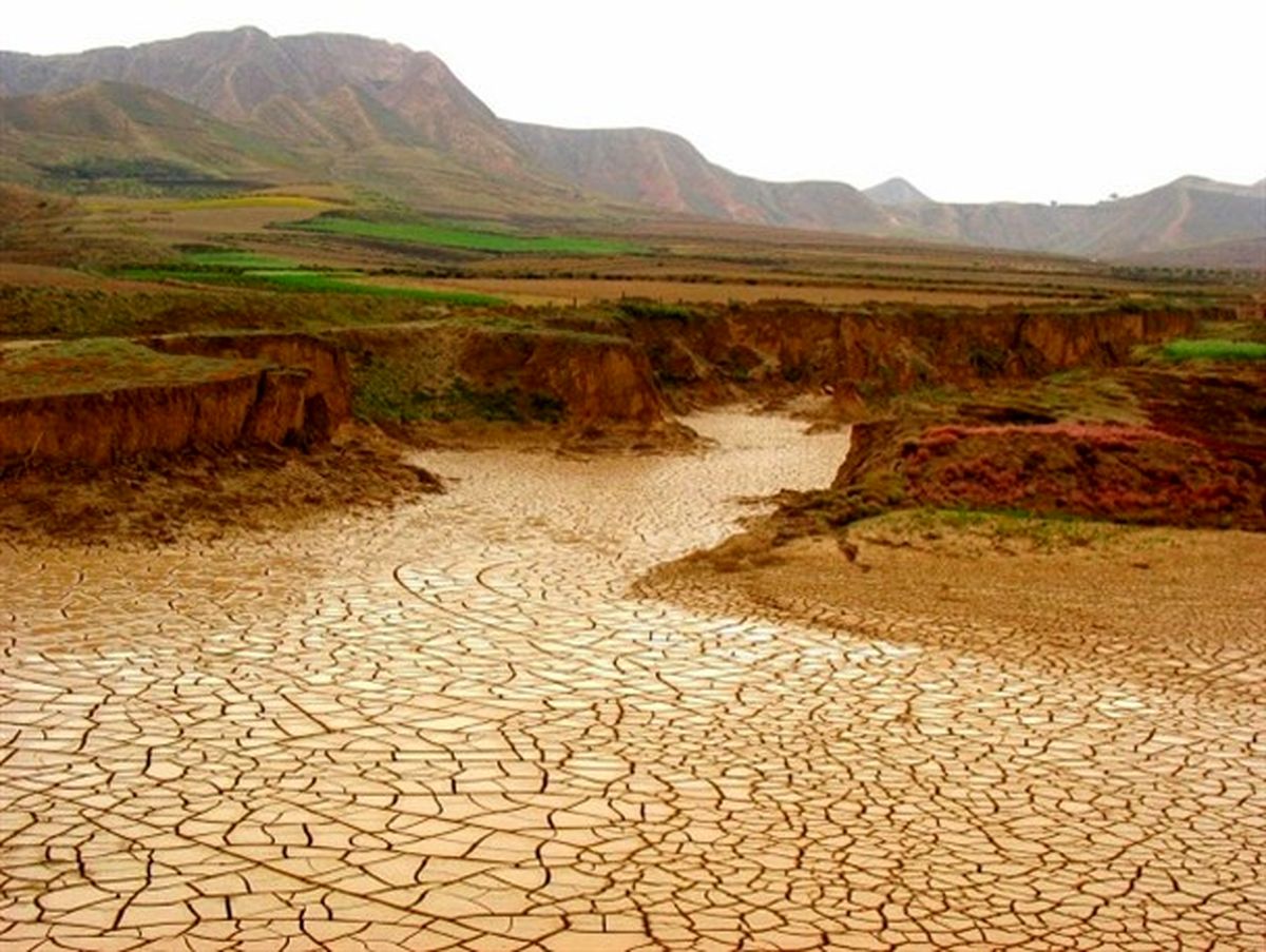 هشدار جدی نسبت به بیابانی شدن استان های کشور هشدار جدی نسبت به بیابانی شدن استان های کشور