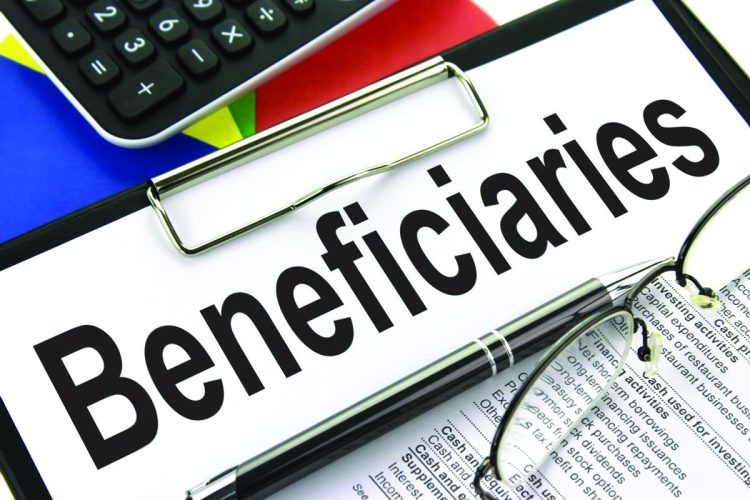 منظور از ذینفع چیست؟ منظور از ذینفع چیست؟