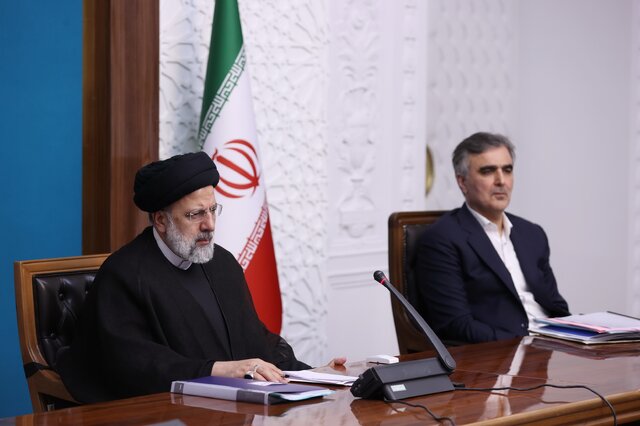 تاکید رییسی بر انطباق فعالیت های نظام بانکی با موازین شرعی / تصویب طرح های مجلس در مورد بانک مرکزی و نظام بانکداری تسریع شود تاکید رییسی بر انطباق فعالیت های نظام بانکی با موازین شرعی / تصویب طرح های مجلس در مورد بانک مرکزی و نظام بانکداری تسریع شود