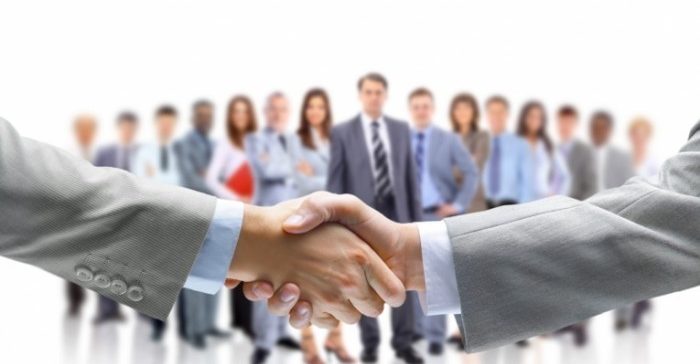 واسطه مالی چیست و مزایای آن کدام اند؟ واسطه مالی چیست و مزایای آن کدام اند؟