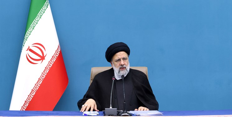 امضای سند احداث خط ریلی راهبردی رشت- آستارا / رییسی: مسیر ایران ارزانترین و نزدیکترین برای کارهای تجاری، اقتصادی و ترانزیتی است امضای سند احداث خط ریلی راهبردی رشت- آستارا / رییسی: مسیر ایران ارزانترین و نزدیکترین برای کارهای تجاری، اقتصادی و ترانزیتی است