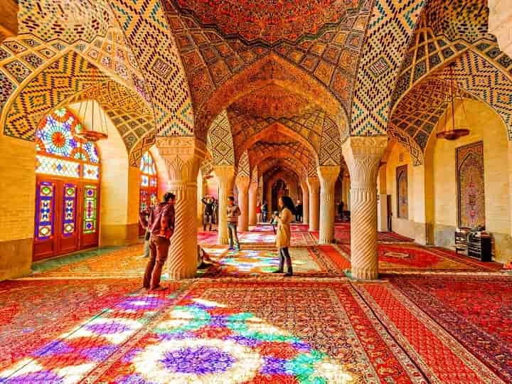 سفر هوایی با تور ارزان شیراز در خرداد ماه چند؟ + جدول قیمت سفر هوایی با تور ارزان شیراز در خرداد ماه چند؟ + جدول قیمت