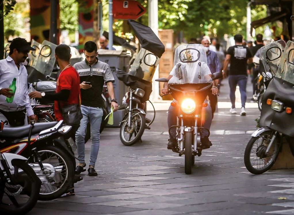 برخورد پلیس با موتورهای پلاک مخدوش و فاقد پلاک برخورد پلیس با موتورهای پلاک مخدوش و فاقد پلاک