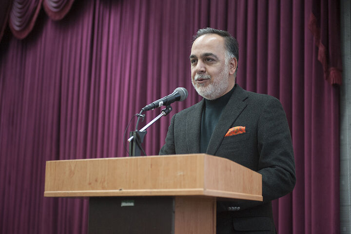 صنعت مبلمان در رکود به سر می برد/ واردات مبلمان خارجی کماکان ممنوع است صنعت مبلمان در رکود به سر می برد/ واردات مبلمان خارجی کماکان ممنوع است