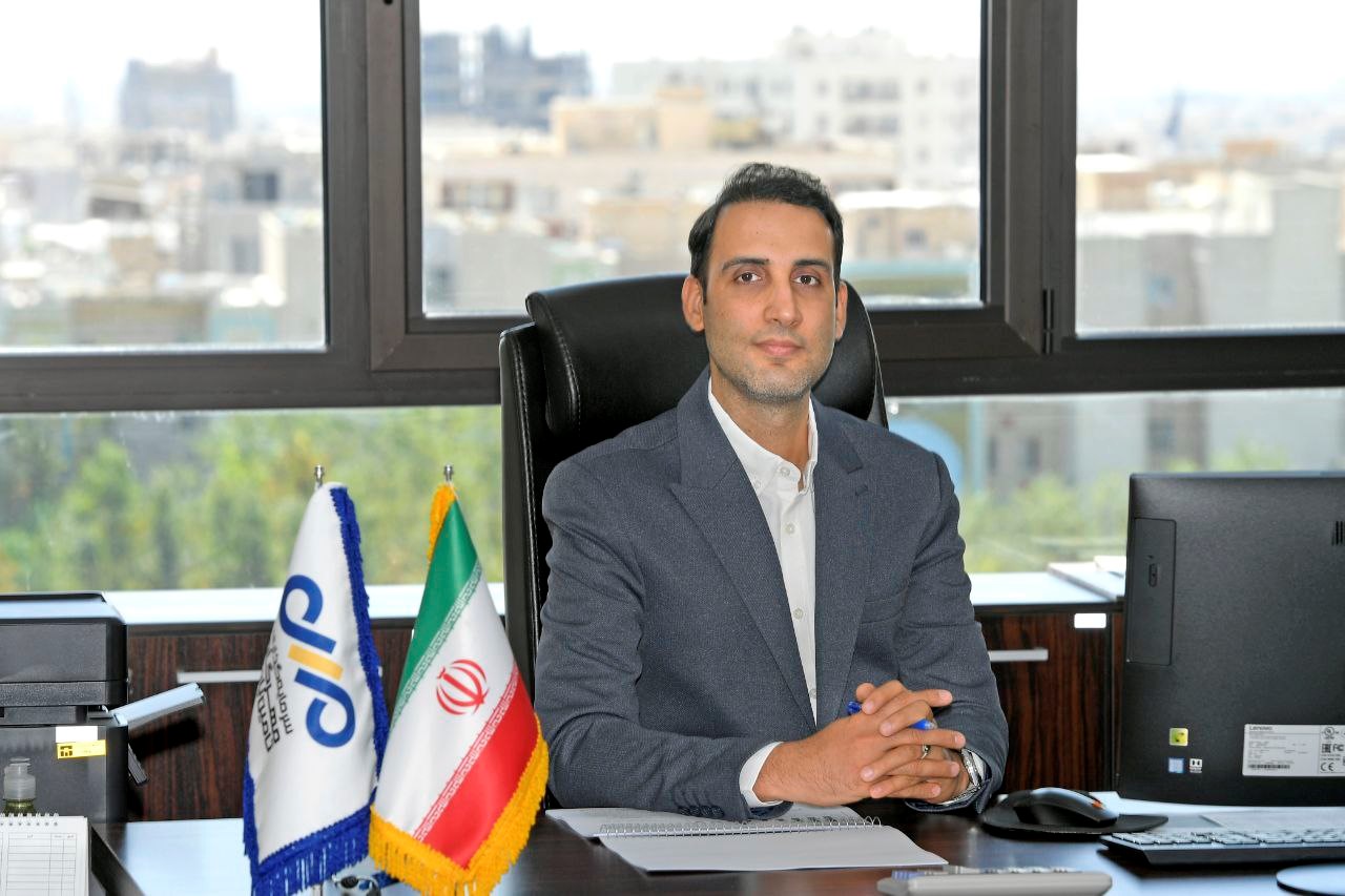 گروه مالی مهرگان، به دنبال نقشآفرینی در اقتصاد ملی گروه مالی مهرگان، به دنبال نقشآفرینی در اقتصاد ملی