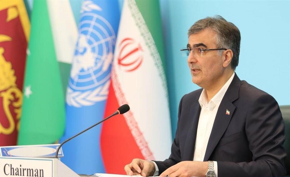 فرزین: تورم امسال به کانال ۳۰ درصد می رسد فرزین: تورم امسال به کانال ۳۰ درصد می رسد