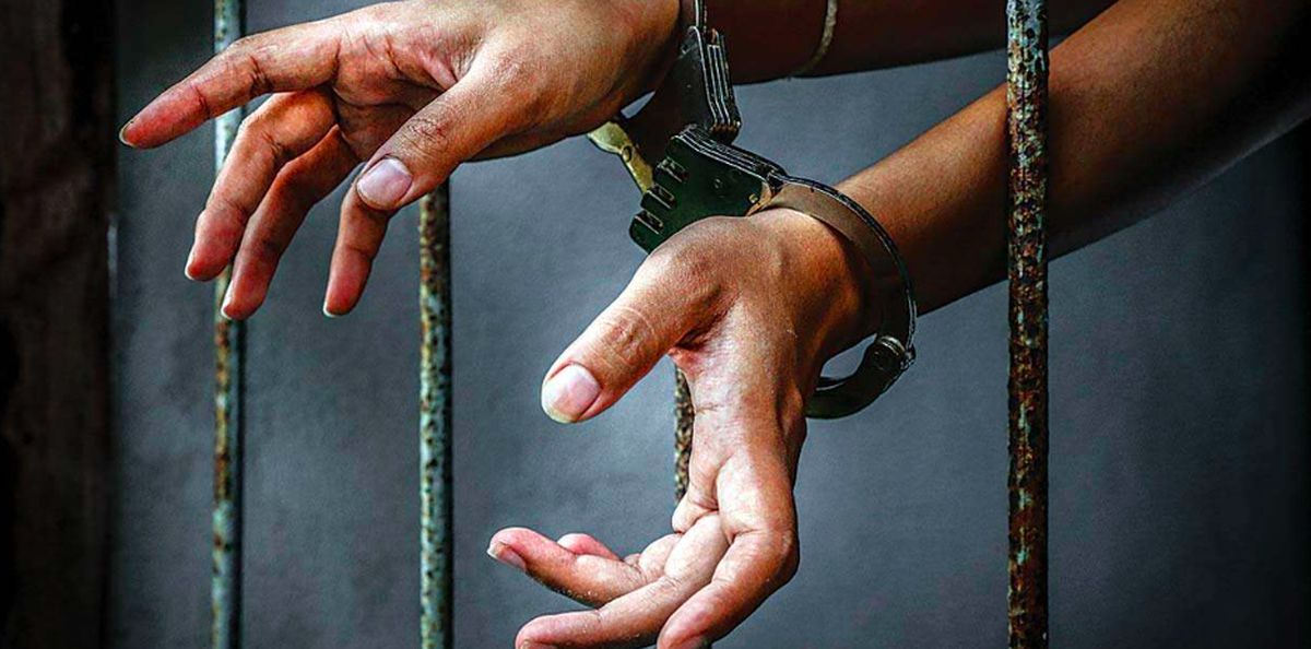 سارقان مسلح منازل استان اصفهان به دام افتادند سارقان مسلح منازل استان اصفهان به دام افتادند
