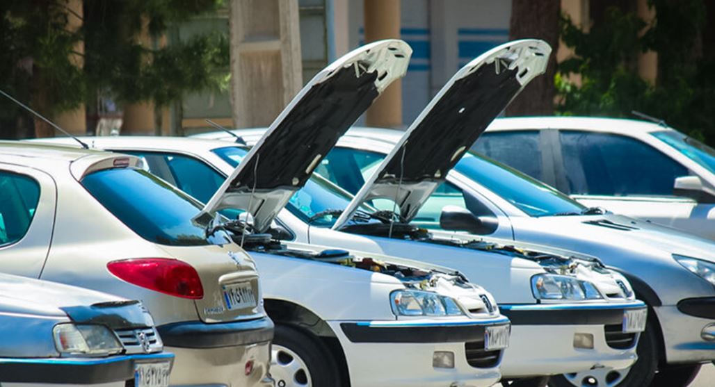 وضعیت بازار خودرو یکشنبه ۱۴ خردادماه / سقوط قیمت پژو ۲۰۶ به کانال ۴۰۰ میلیون تومانی وضعیت بازار خودرو یکشنبه ۱۴ خردادماه / سقوط قیمت پژو ۲۰۶ به کانال ۴۰۰ میلیون تومانی