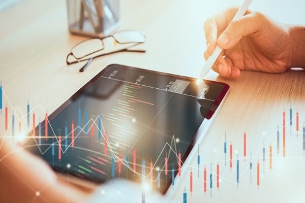 تفاوت معنادار بازدهی صندوق آرمان رایا یکم با مابقی صندوقهای سهامی در روز متعادل بورس تفاوت معنادار بازدهی صندوق آرمان رایا یکم با مابقی صندوقهای سهامی در روز متعادل بورس