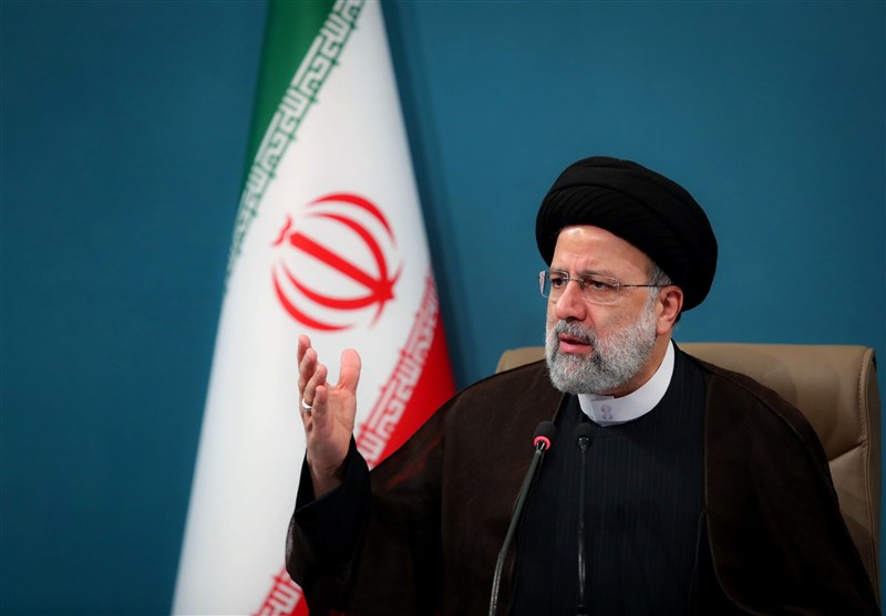 رییسی: دولت با بخش خصوصی رقابت نکند / کشورهای منطقه آماده خرید تولیدات ایرانی هستند رییسی: دولت با بخش خصوصی رقابت نکند / کشورهای منطقه آماده خرید تولیدات ایرانی هستند