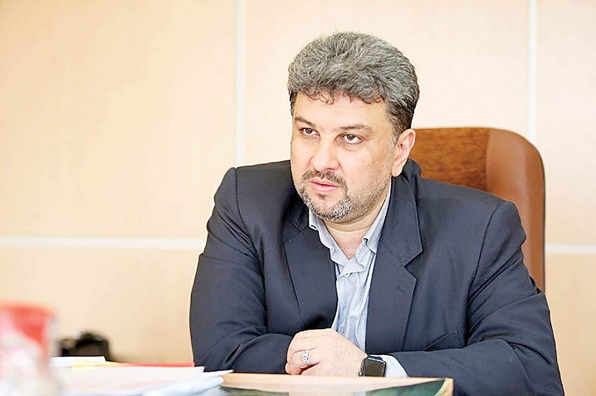 این افراد پاداش نقدی برای صرفه جویی می گیرند این افراد پاداش نقدی برای صرفه جویی می گیرند