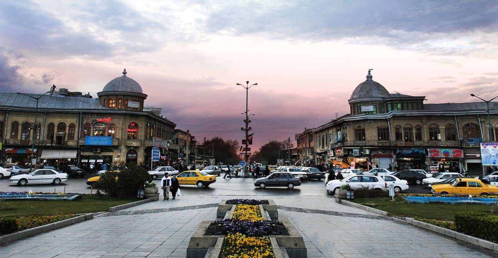 تصویر زیرخاکی از معروف ترین میدان تهران در سال ۱۳۲۵ تصویر زیرخاکی از معروف ترین میدان تهران در سال ۱۳۲۵