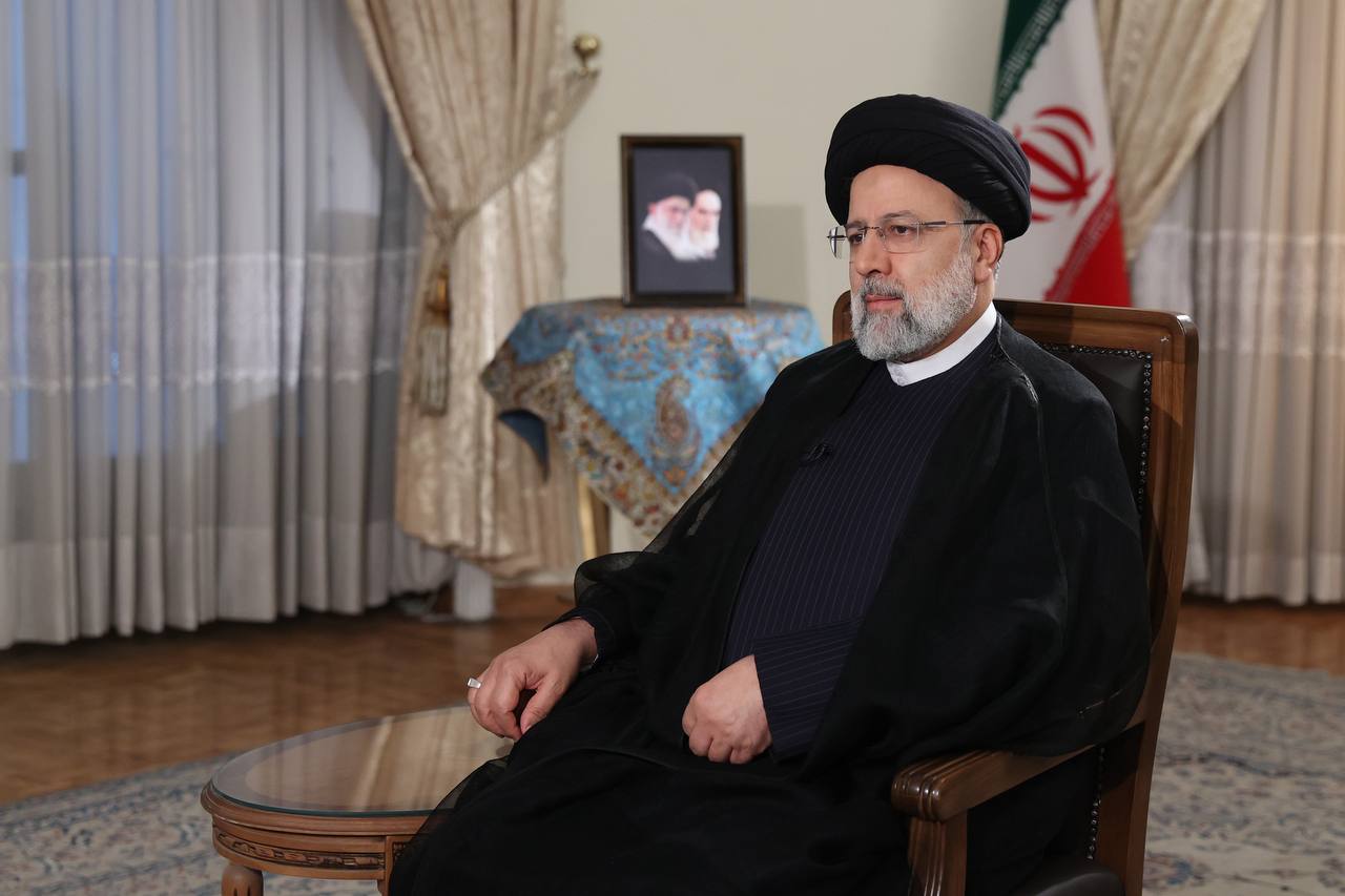 رییسی: اسامی تمامی ابربدهکاران را اعلام کردیم / پرداخت حقوقها یک روز هم عقب نیفتاد رییسی: اسامی تمامی ابربدهکاران را اعلام کردیم / پرداخت حقوقها یک روز هم عقب نیفتاد