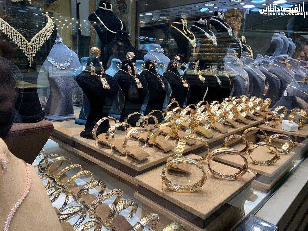 طلا بهار را چطور تمام کرد؟ / آخرین قیمت ها از بازار طلا سی و یکم خرداد ماه (مثقال ۱۸ عیار، طلا گرم ۱۸ عیار) طلا بهار را چطور تمام کرد؟ / آخرین قیمت ها از بازار طلا سی و یکم خرداد ماه (مثقال ۱۸ عیار، طلا گرم ۱۸ عیار)