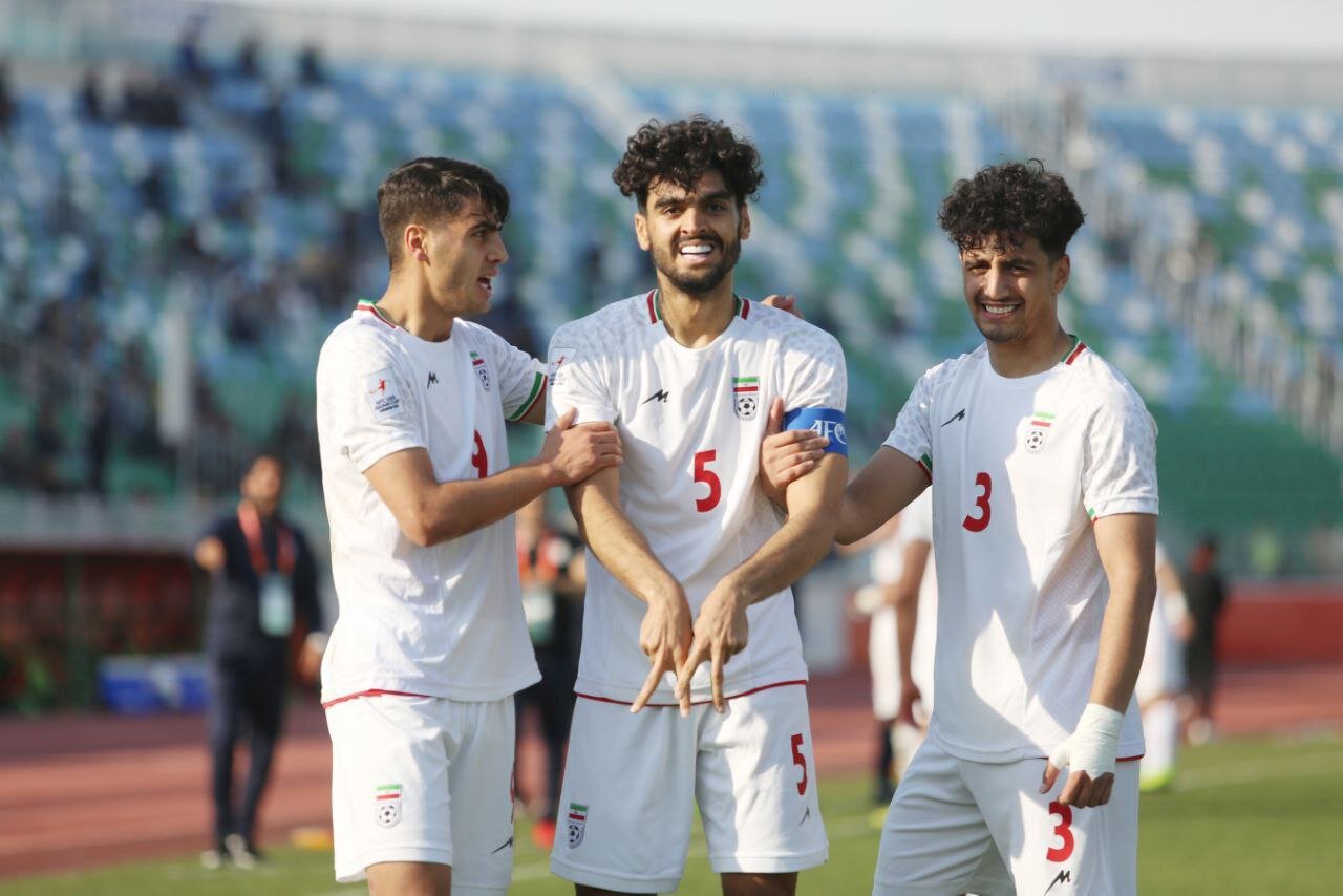قطری ها پدیده فوتبال ایران را شکار کردند قطری ها پدیده فوتبال ایران را شکار کردند