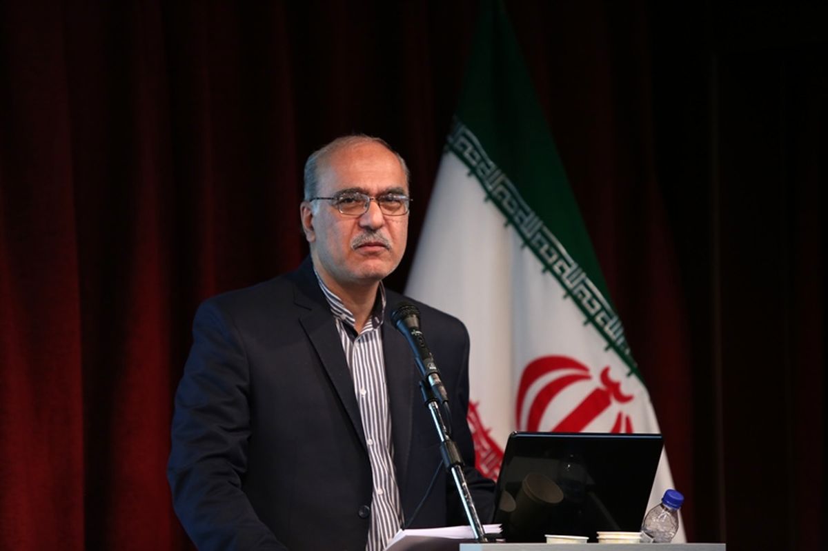 ۱۰ درصد جمعیت کشور مهاجرت کرده است / مهاجران ایرانی افراد برجسته علمی و اقتصادی هستند ۱۰ درصد جمعیت کشور مهاجرت کرده است / مهاجران ایرانی افراد برجسته علمی و اقتصادی هستند