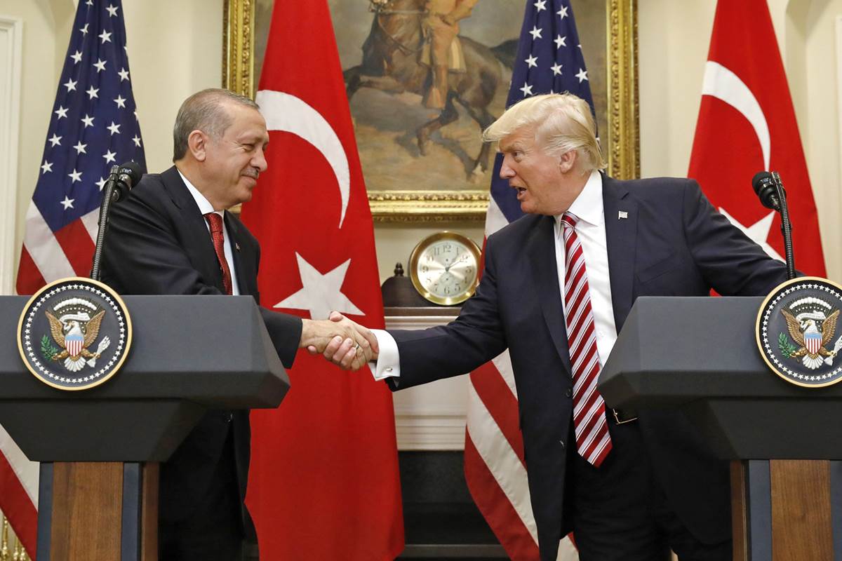 واکنش ترامپ به پیروزی اردوغان در انتخابات ترکیه! واکنش ترامپ به پیروزی اردوغان در انتخابات ترکیه!