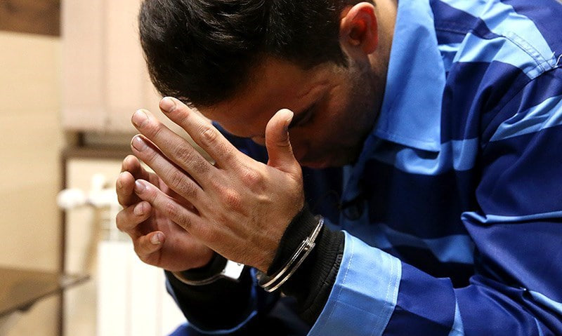 پسر خشنی که مادرش را به خاطر حسادت کُشت پسر خشنی که مادرش را به خاطر حسادت کُشت
