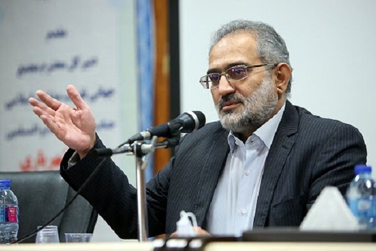 معرفی وزیر بازرگانی بعد از تشکیل این وزارتخانه معرفی وزیر بازرگانی بعد از تشکیل این وزارتخانه