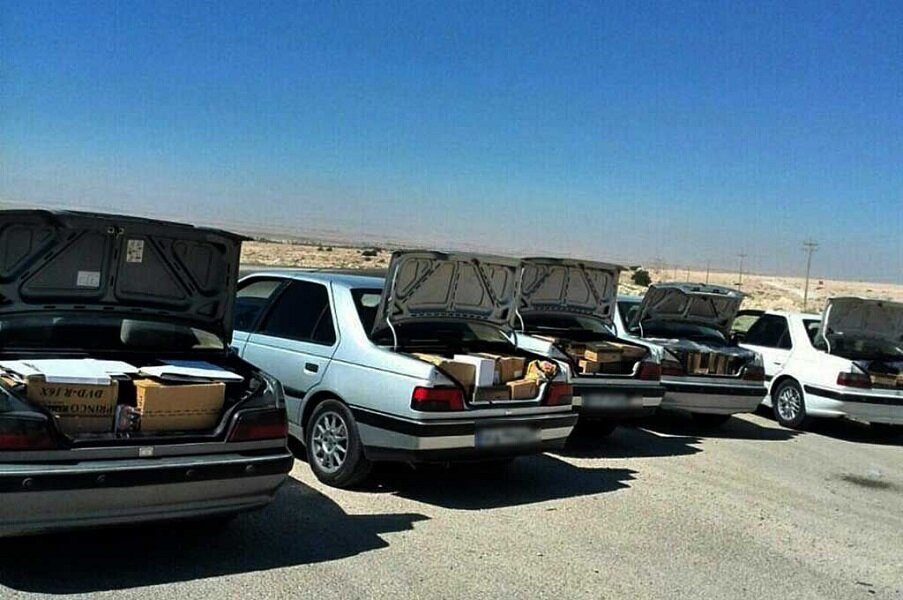 پارکینگهای مملو از خودروهای شوتی پارکینگهای مملو از خودروهای شوتی