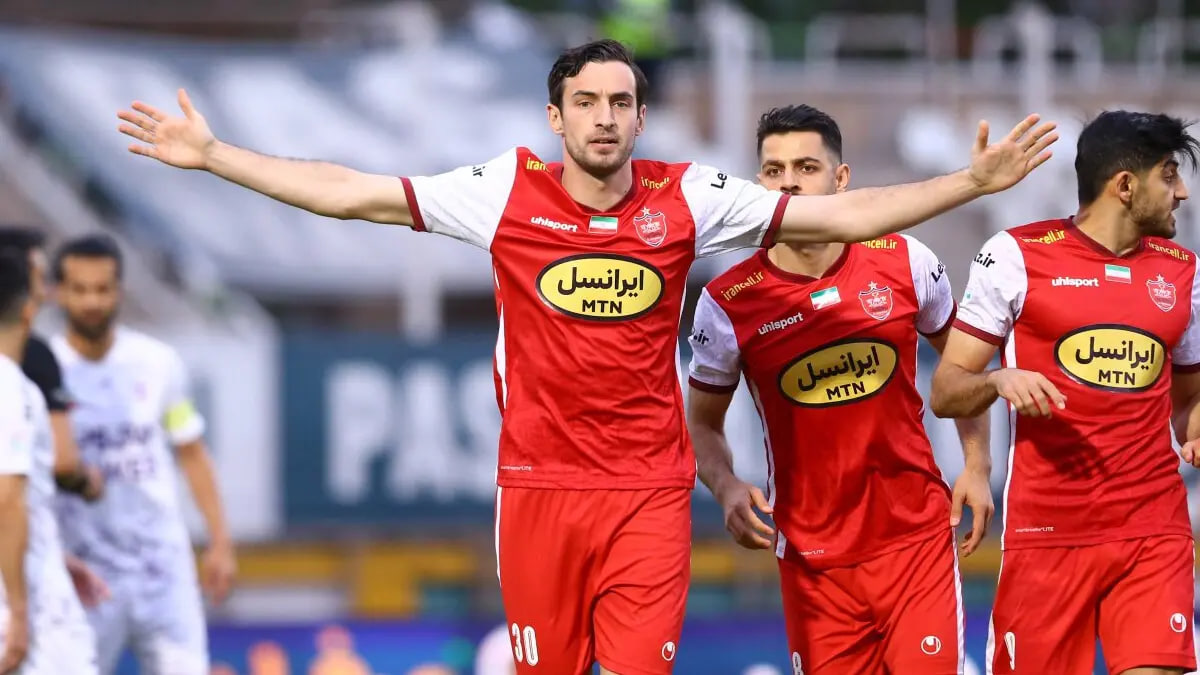 رسمی؛ گولسیانی در پرسپولیس ماندنی شد رسمی؛ گولسیانی در پرسپولیس ماندنی شد