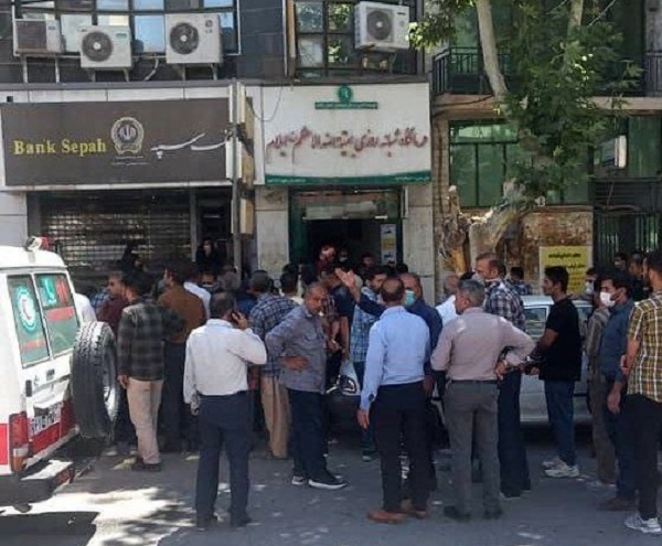 در یک درمانگاه انفجار کپسول گاز یک کشته و دو زخمی برجای گذاشت در یک درمانگاه انفجار کپسول گاز یک کشته و دو زخمی برجای گذاشت