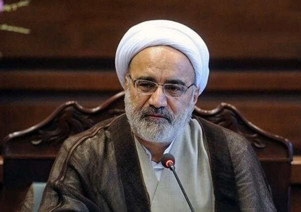 آرای مربوط به بدحجابی باید مطابق با قانون و عرف باشد / فوت مهسا امینی بهانه بود آرای مربوط به بدحجابی باید مطابق با قانون و عرف باشد / فوت مهسا امینی بهانه بود