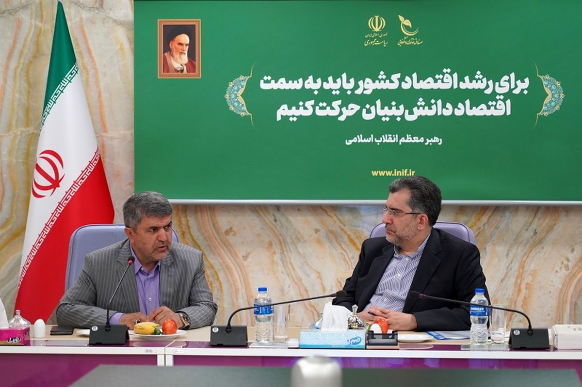 حمایت بانک صادراتایران از دانشبنیانها کمک به چرخه صنعت کشور است حمایت بانک صادراتایران از دانشبنیانها کمک به چرخه صنعت کشور است