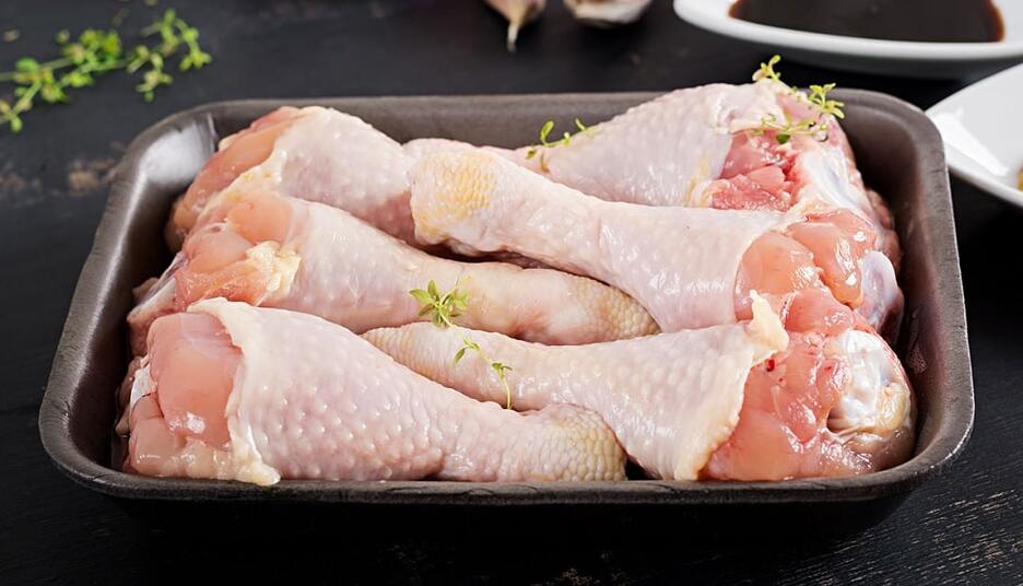 ران و سینه بی پوست مرغ کیلویی چند؟ + جدول قیمت انواع گوشت مرغ بسته بندی