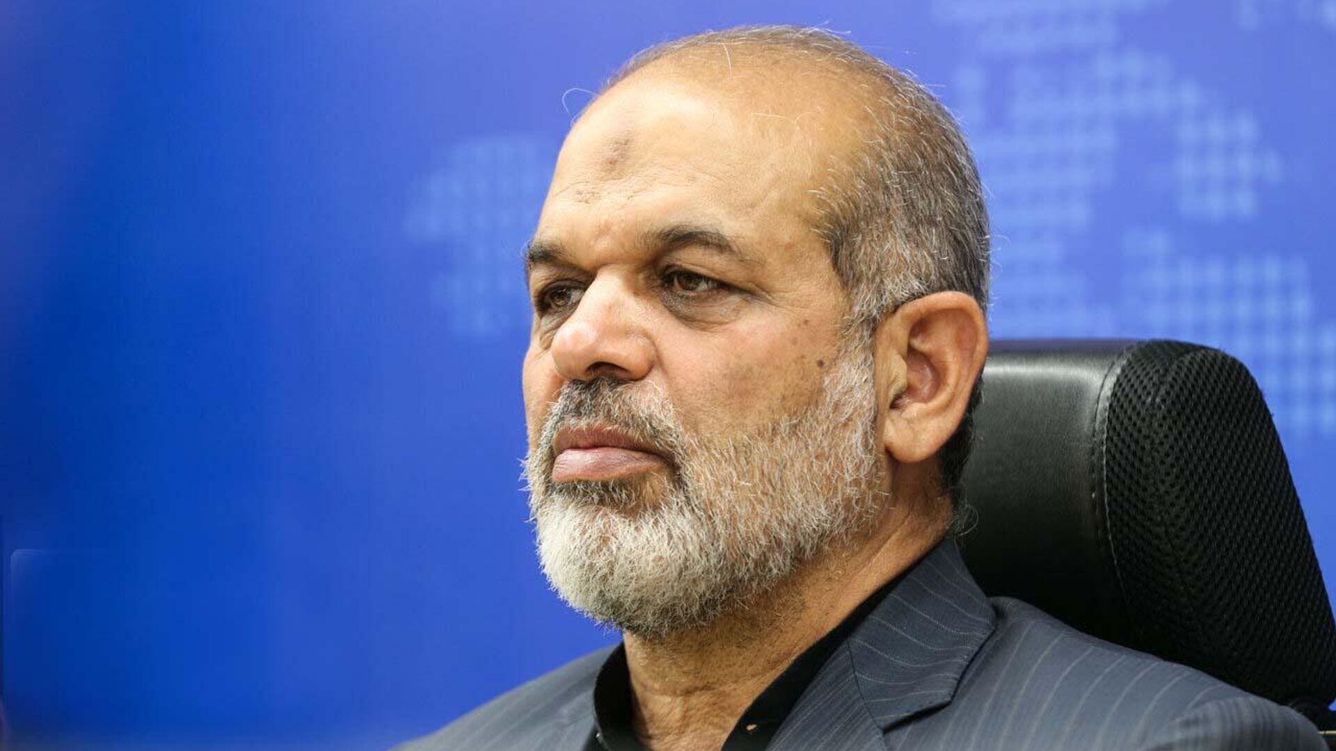 پلیس در حوزه عفافوحجاب به قانون عمل میکند پلیس در حوزه عفافوحجاب به قانون عمل میکند